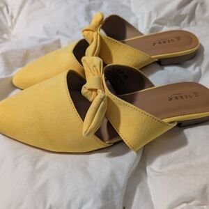 Serra Bright Yellow Women's Mules with Bow